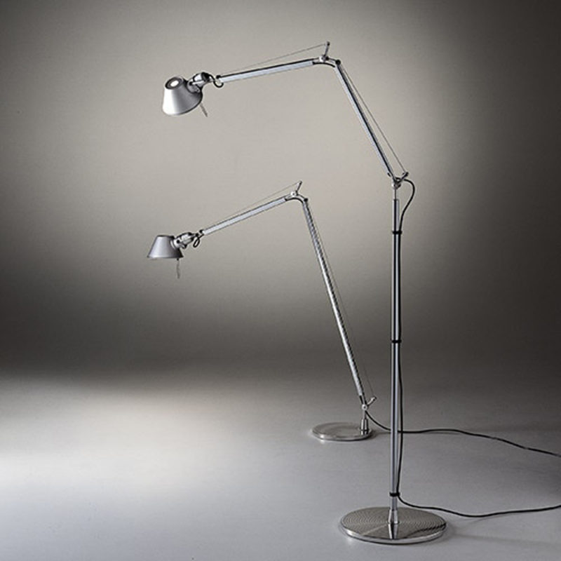 Tolomeo led floor con supporto terra  Artemide